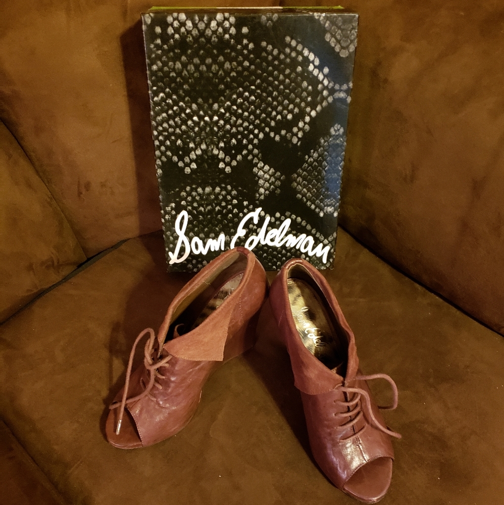 Sam Edelman Lace Up Wedge